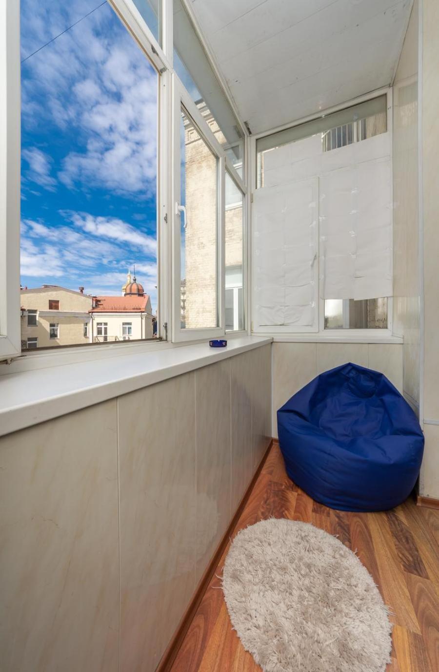 Comfortable Apartment On Mikhaylovskiy Lane Kiev Buitenkant foto