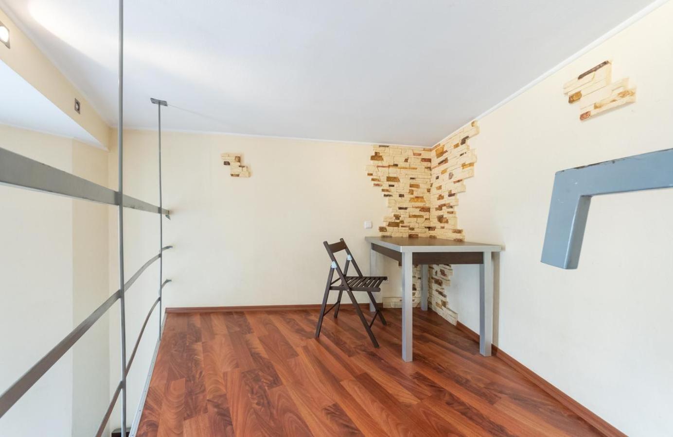 Comfortable Apartment On Mikhaylovskiy Lane Kiev Buitenkant foto