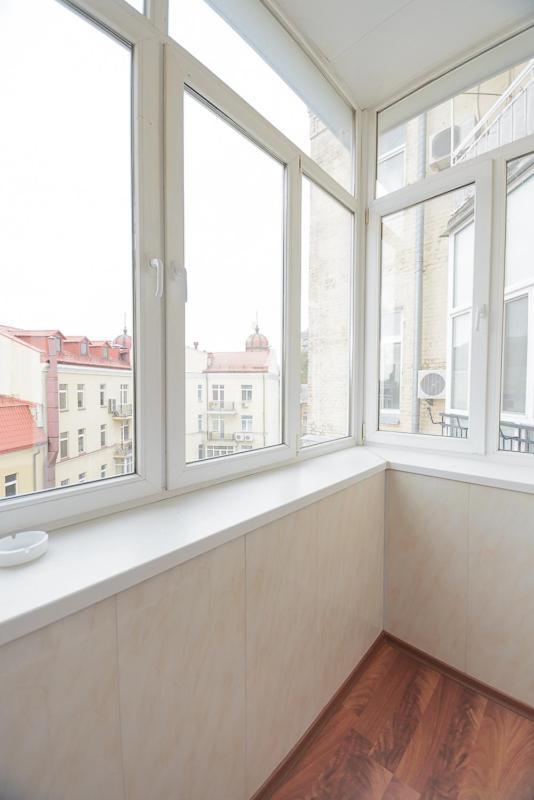 Comfortable Apartment On Mikhaylovskiy Lane Kiev Buitenkant foto